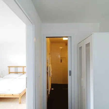 Red Tree 弗尔赫拉比