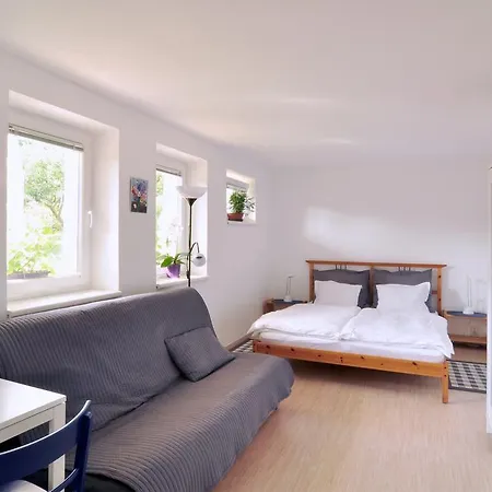 Apartament Red Tree *