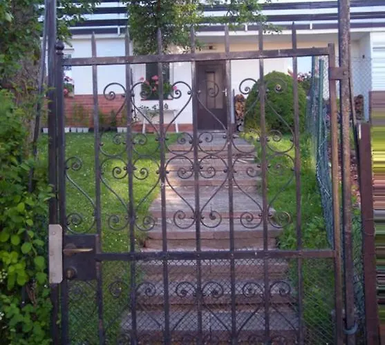 Red Tree Apartamento Vrchlabí